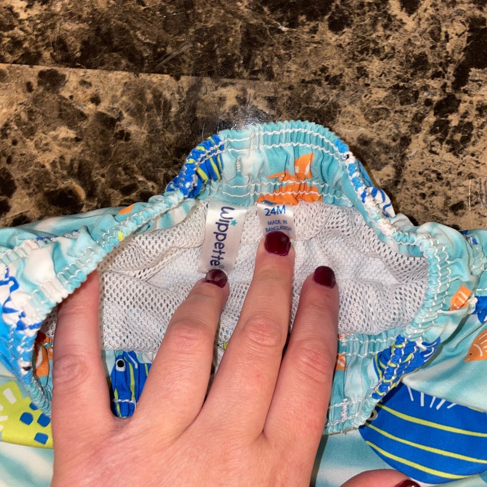 Wippette Toddler Swim Trunks & Rash Guard 24 Months🐠🐟 - Picture 4 of 10